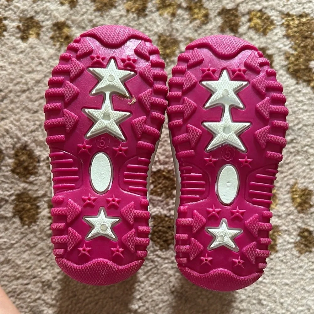 New! Pink Snow Boots with Snowflake Design size 5